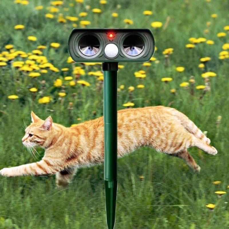 Outdoor Solar Powered Animal Repellent Ultrasonic Device
