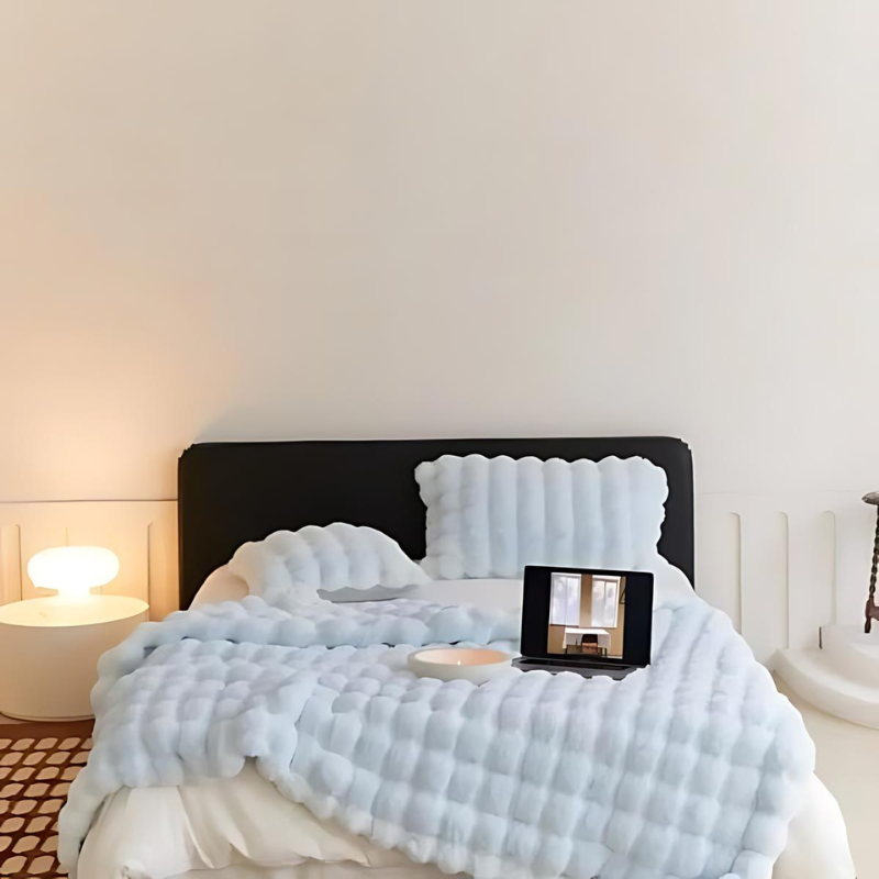 Plush Faux Fur Soft Throw Blanket