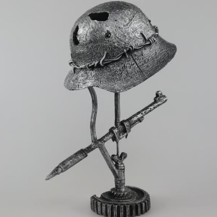 Retro Metal Helmet Desk Lamp – Classic Vintage Home Lighting