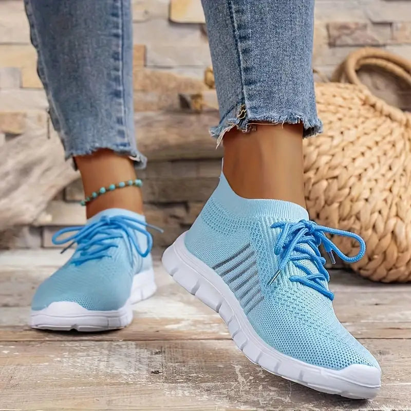 Lightweight Airy Tie-Up Athletic Running Shoes
