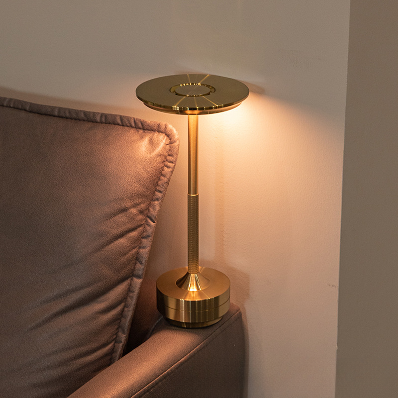 Portable Dimmable Desk Lamp - Halri