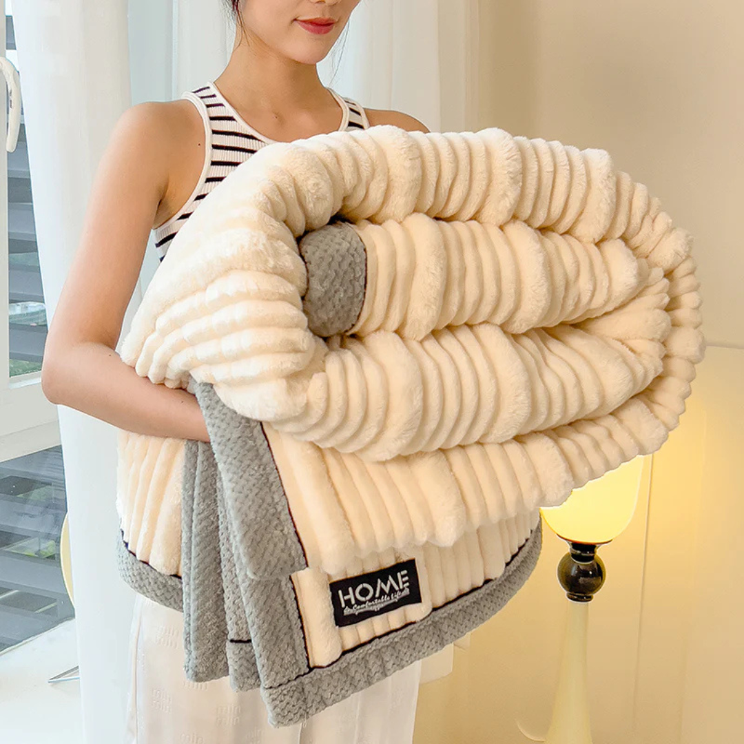 Cozy Soft Fleece Throw Blanket for Bed Sofa