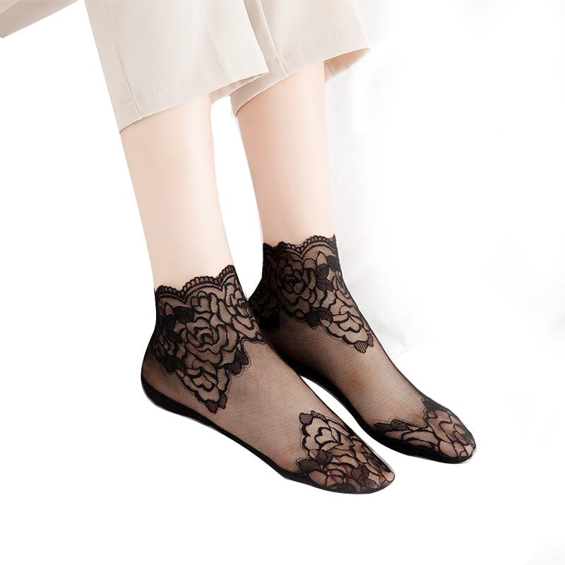 Women's Elegant Lace Knee High Socks (6 Pack)