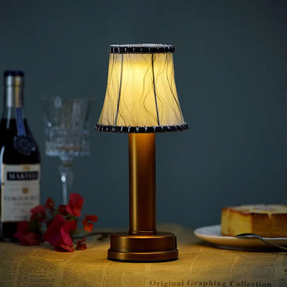 Sleek Wireless Table Light