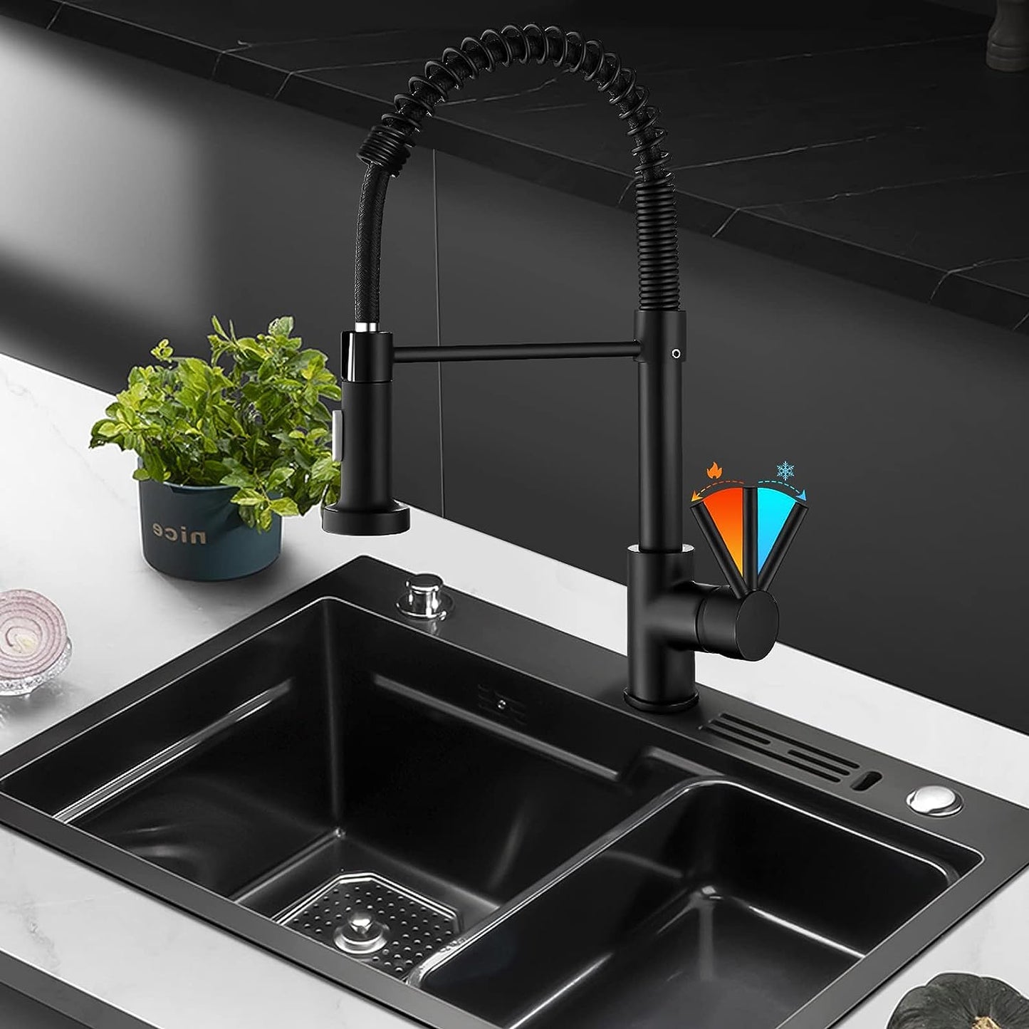 Stainless Steel Kitchen Faucet With Pull-Out Spray Head