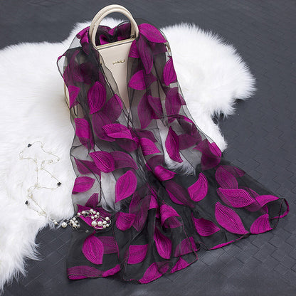 Elegant Lightweight Scarf with Floral Pattern