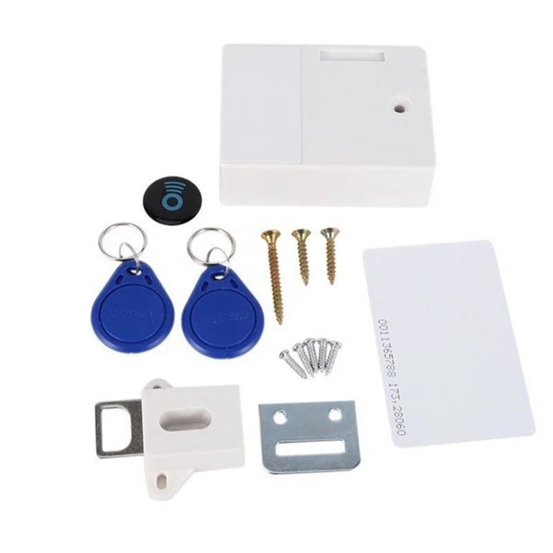 Easy Ladder Lock - Keyless and Convenient