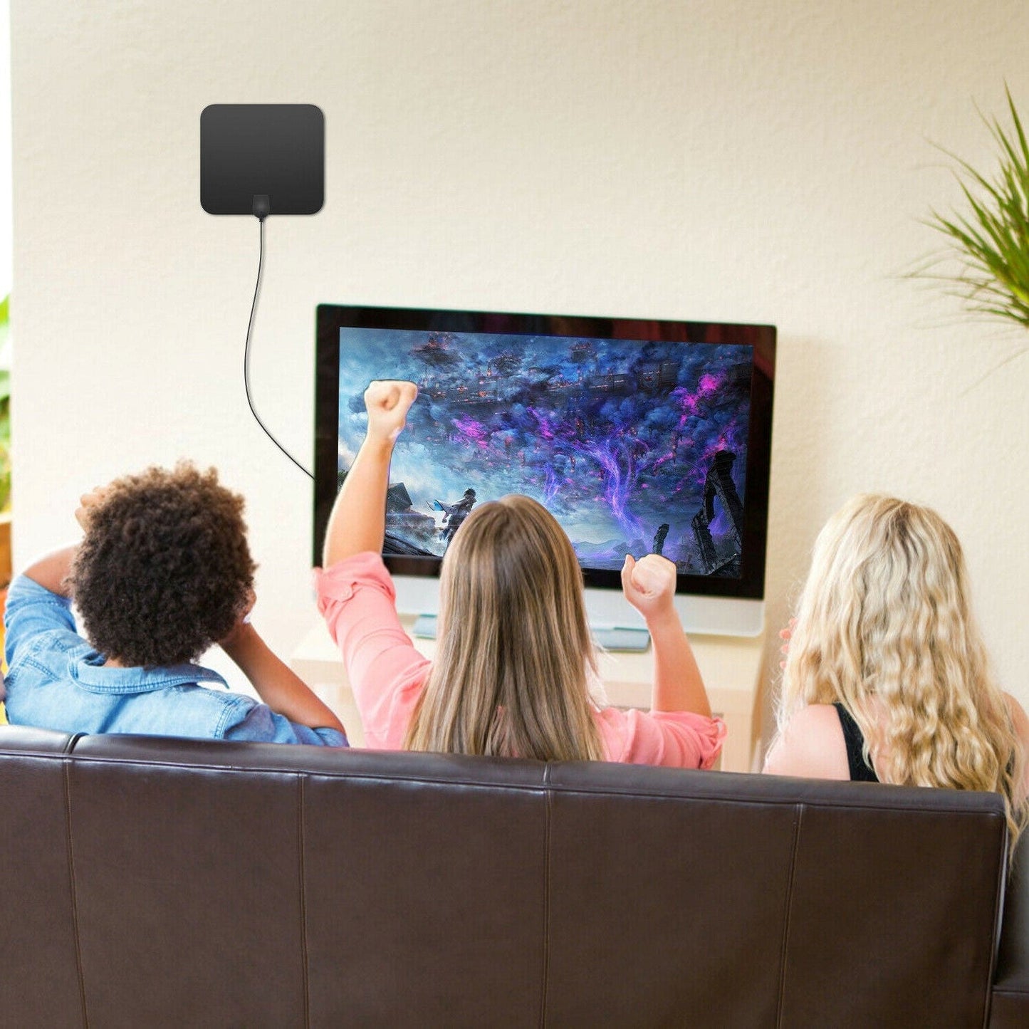 Long Range Indoor HDTV Antenna with Signal Amplifier