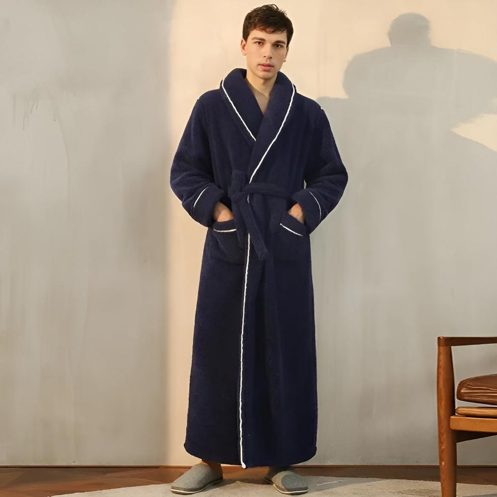 Soft Plush Robe for Cozy All Season Wear