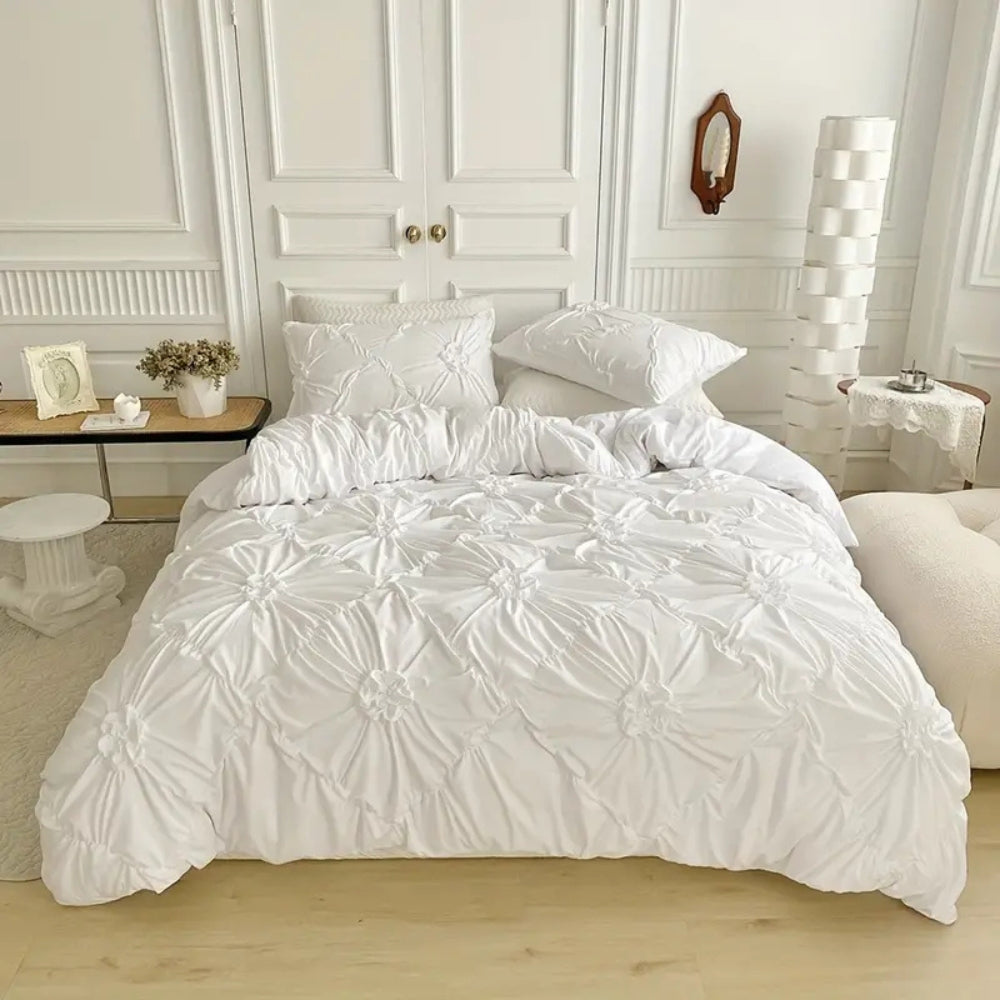 Beautiful Floral Bedding Quilt Set with Pillows