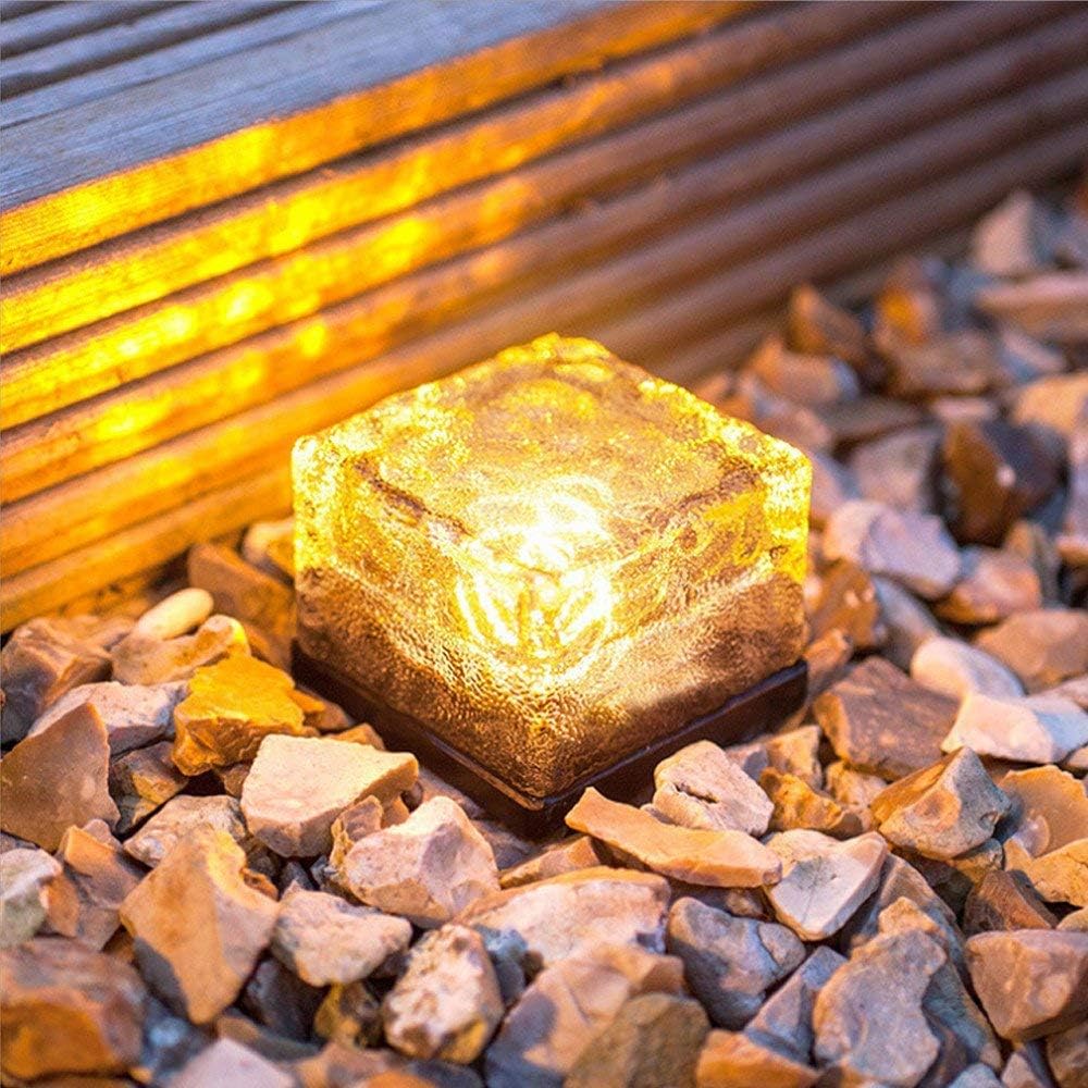Eco Friendly Outdoor Solar Lamp - Halri