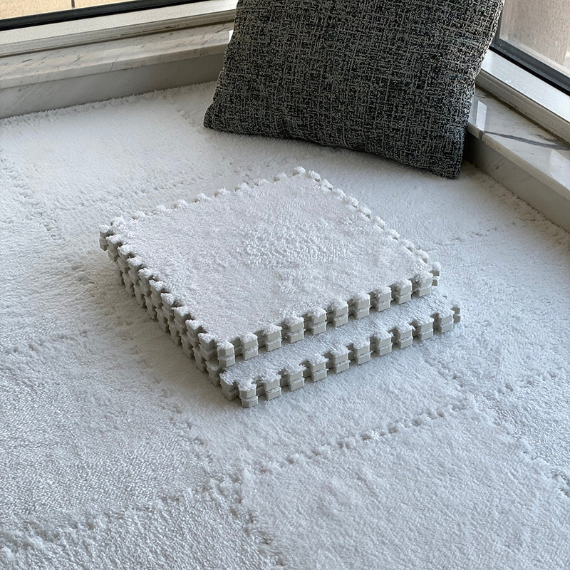 Easy Install Square Carpet Tiles for Bedroom Floors