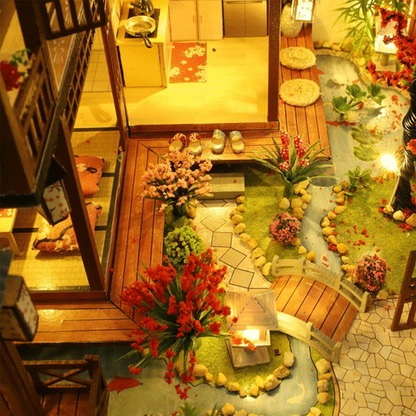 Big Detailed Wood Dollhouse With LED Lighting
