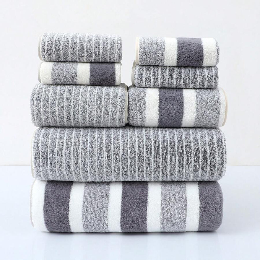 8-Piece Luxury Bath Towel Set in Plush Coral Fleece – Soft, Quick-Drying, and Lightweight for Everyday Use 1