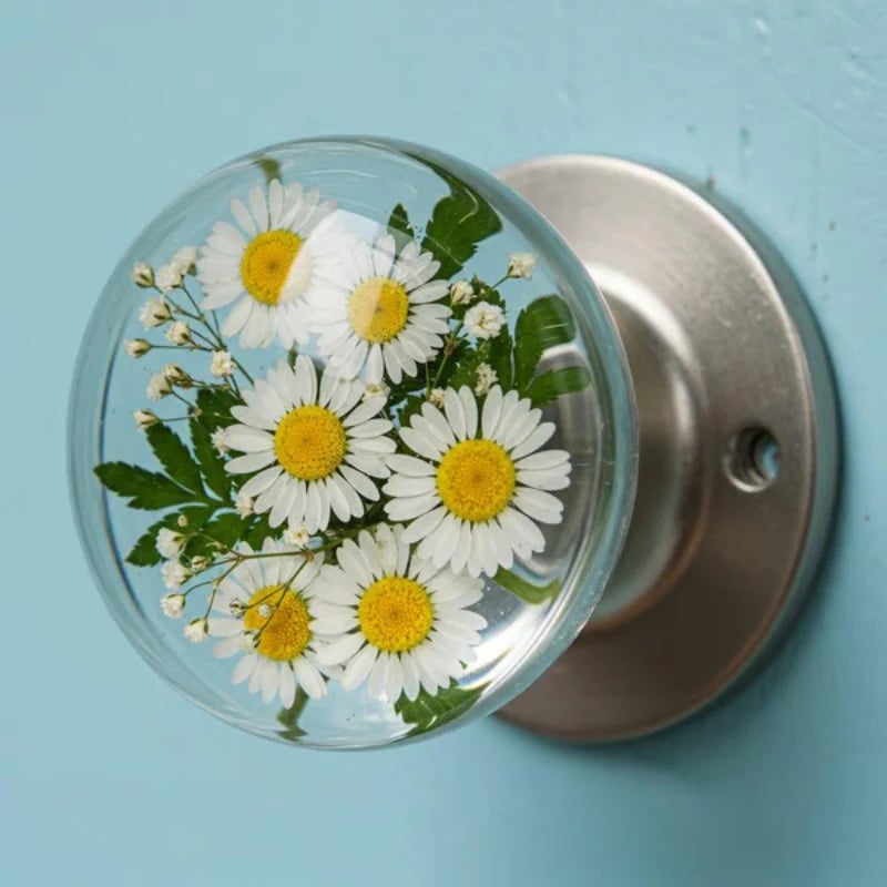 Stylish Door Knobs with Soft Glow