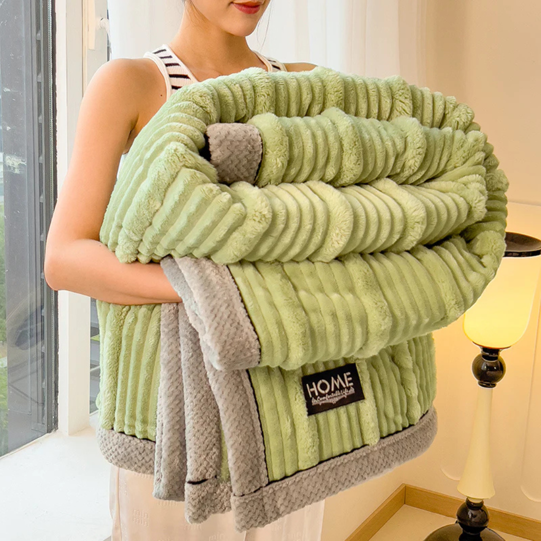 Cozy Soft Fleece Throw Blanket for Bed Sofa