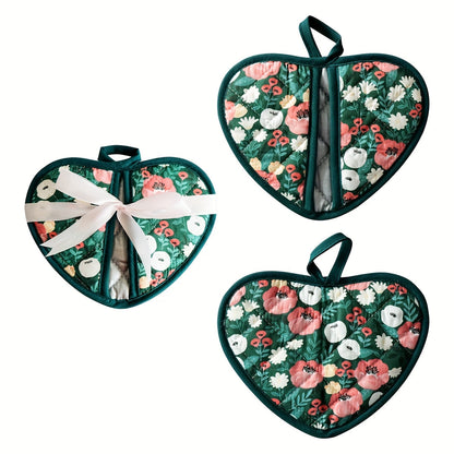Heat Resistant Oven Mitts Set with Cute Heart Grips