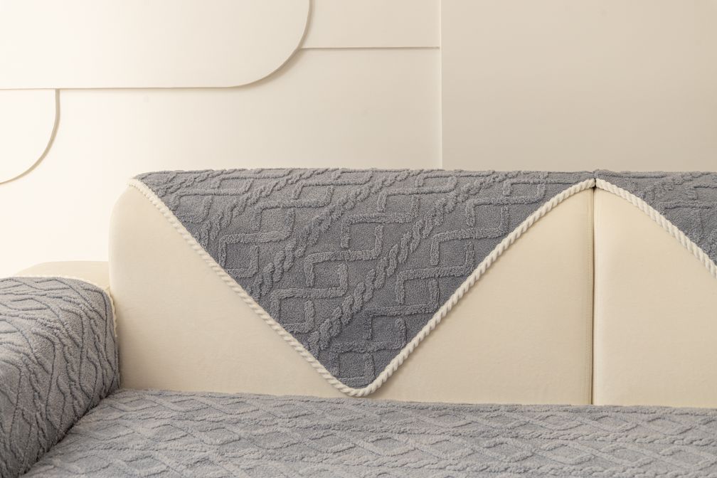 Timeless One-Piece Couch Cover