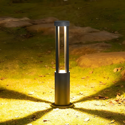 Rustic Solar Powered Garden Lamp - Halri