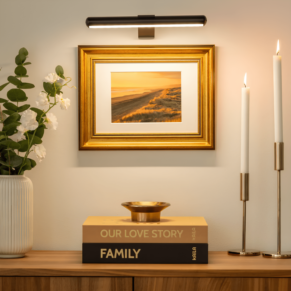 Adjustable LED Wall Light for Artwork with 360° Rotating Head and Customizable Brightness – Modern Metal Design 2
