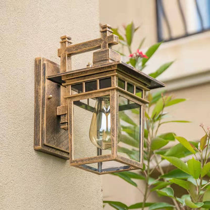 Rustic Outdoor Wall Light – Durable Metal Sconce