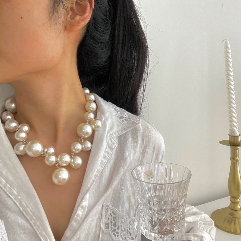 Classic Fake Pearl Pendant Necklace