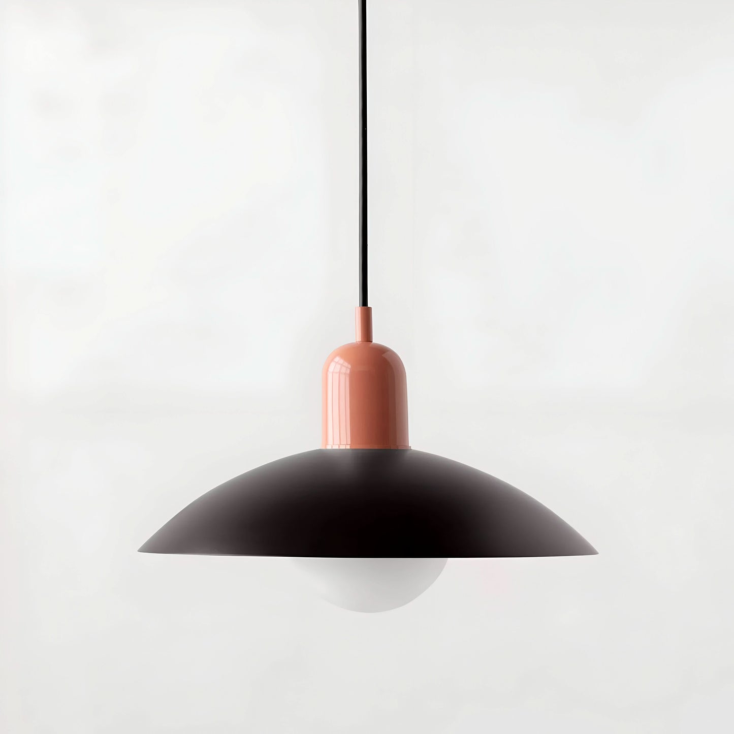 Halri | Chic Industrial Metal Pendant Lamp