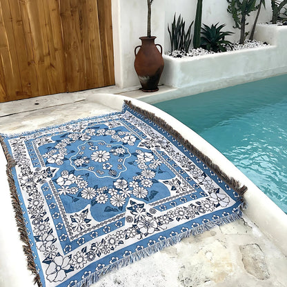 Cozy Portable Blanket – Soft Compact Throw for Outdoor Use - Halri