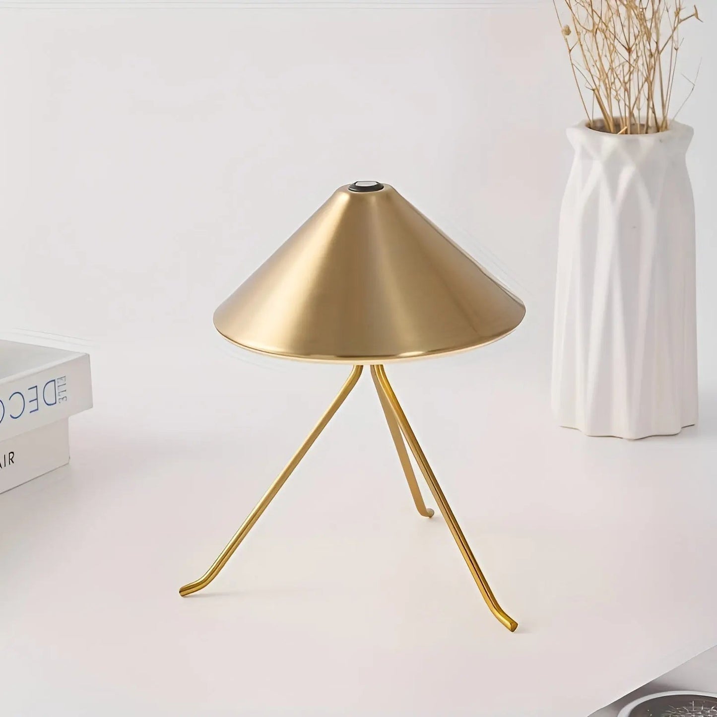 Modern Rechargeable USB Table Lamp in Black and Gold