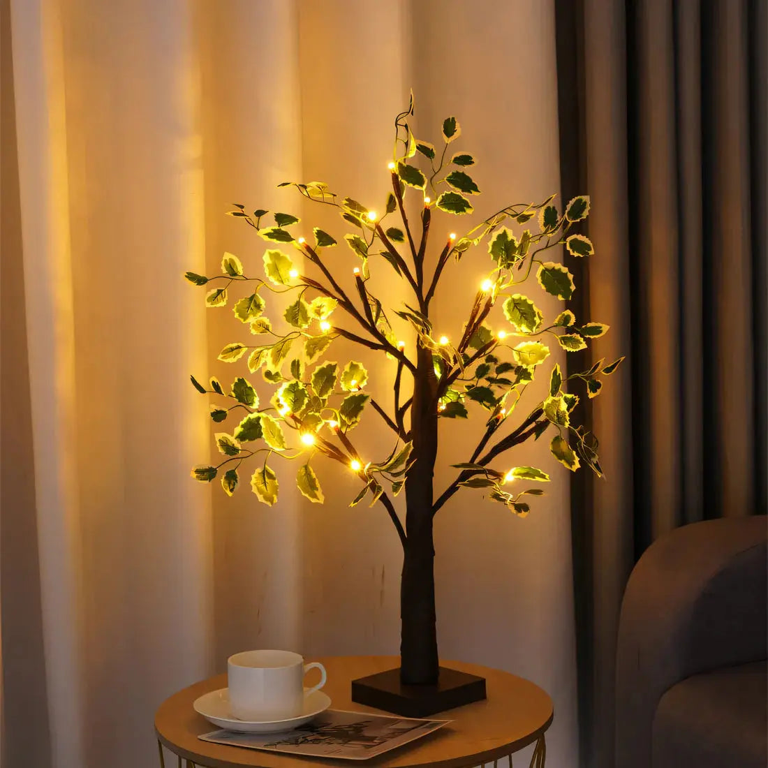 Stylish Tree Shaped Desk Lamp with Soft LED Light - Halri
