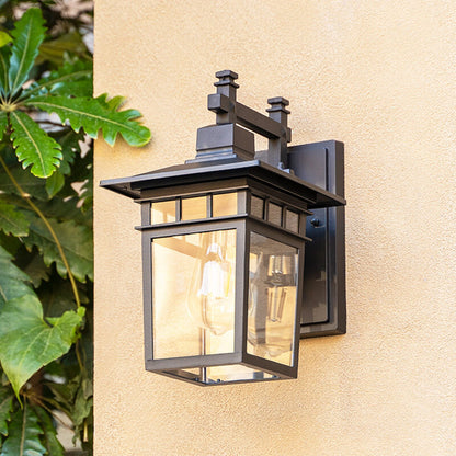 Rustic Outdoor Wall Light – Durable Metal Sconce