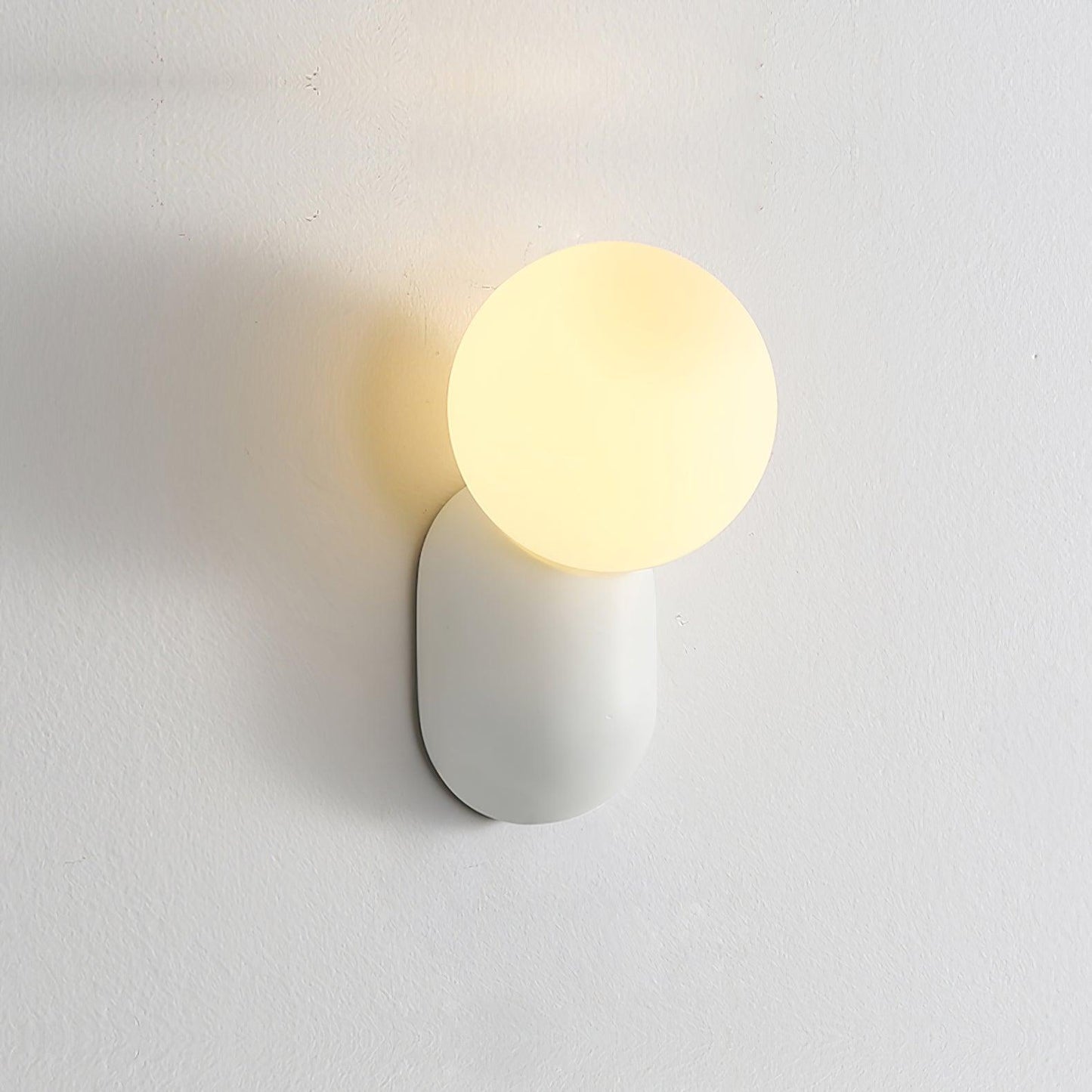 Modern Glossy Resin Wall Lamp