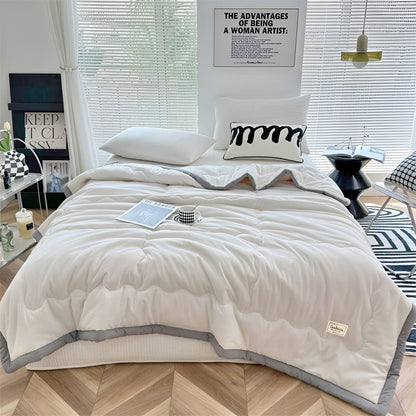 Soft Summer Duvet with Cooling Lightweight Fabric - Halri