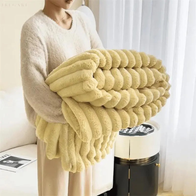 Halri | Soft Fleece Throw Blanket Warm Cozy