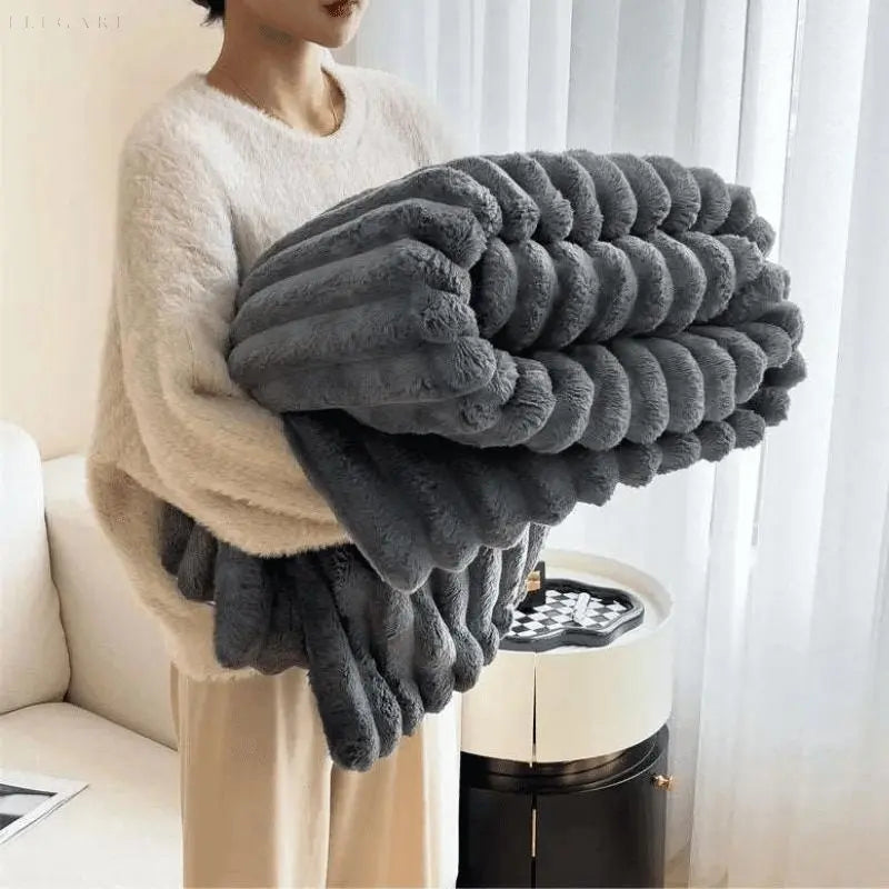 Halri | Soft Fleece Throw Blanket Warm Cozy