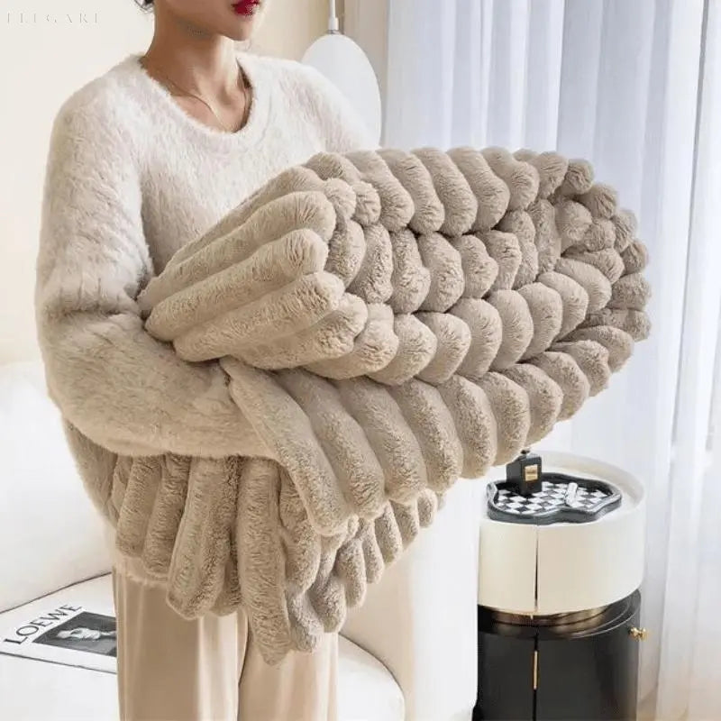 Halri | Soft Fleece Throw Blanket Warm Cozy