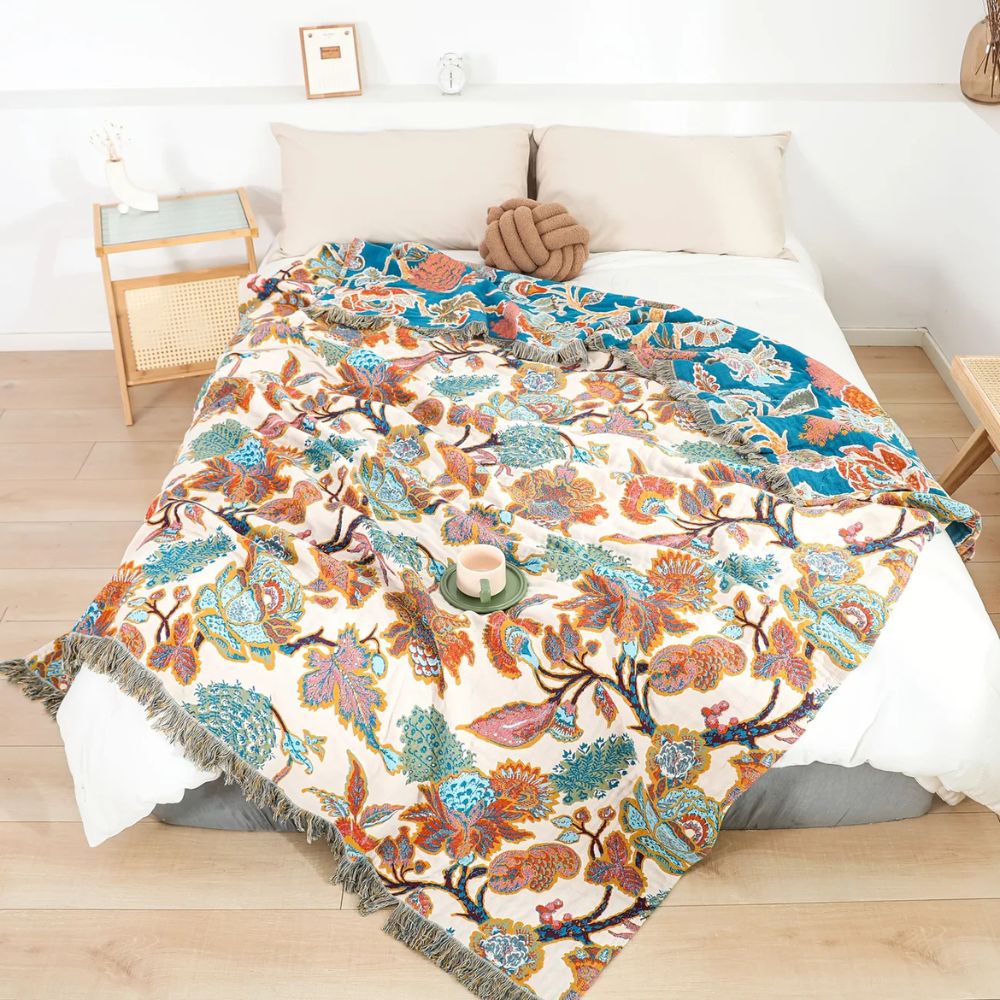 Soft Floral Throw Blanket for All Seasons - Halri