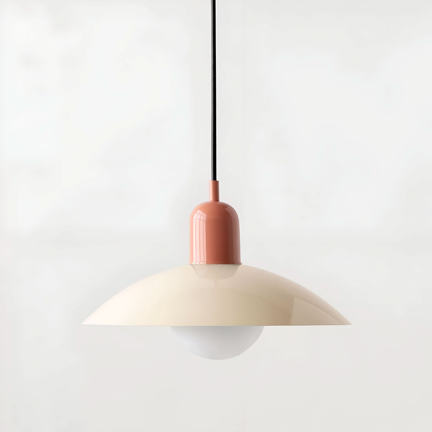 Halri | Chic Industrial Metal Pendant Lamp