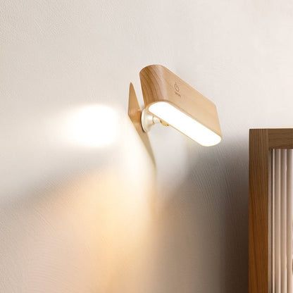 Classic Wooden Desk Lamp with Adjustable Arm and USB Port - Halri