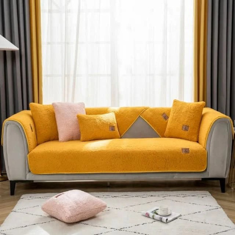 Comfortable Fitted Couch Cover in Durable Fabric - Halri