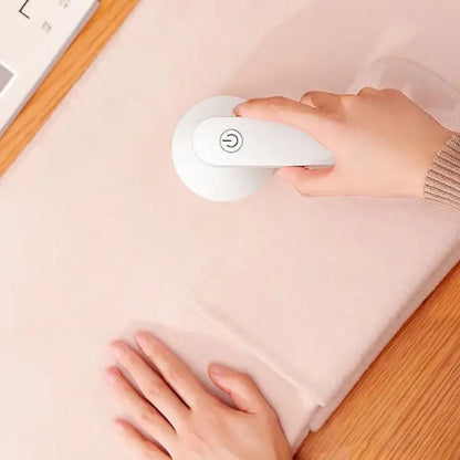 Portable Electric Lint Remover - Rechargeable & Easy Use