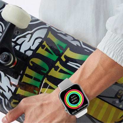 Smart Fitness Watch with Customizable Health Features