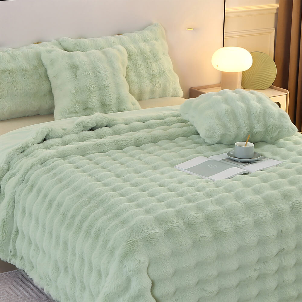 Plush Double Layer Soft Faux Fur Throw Blanket