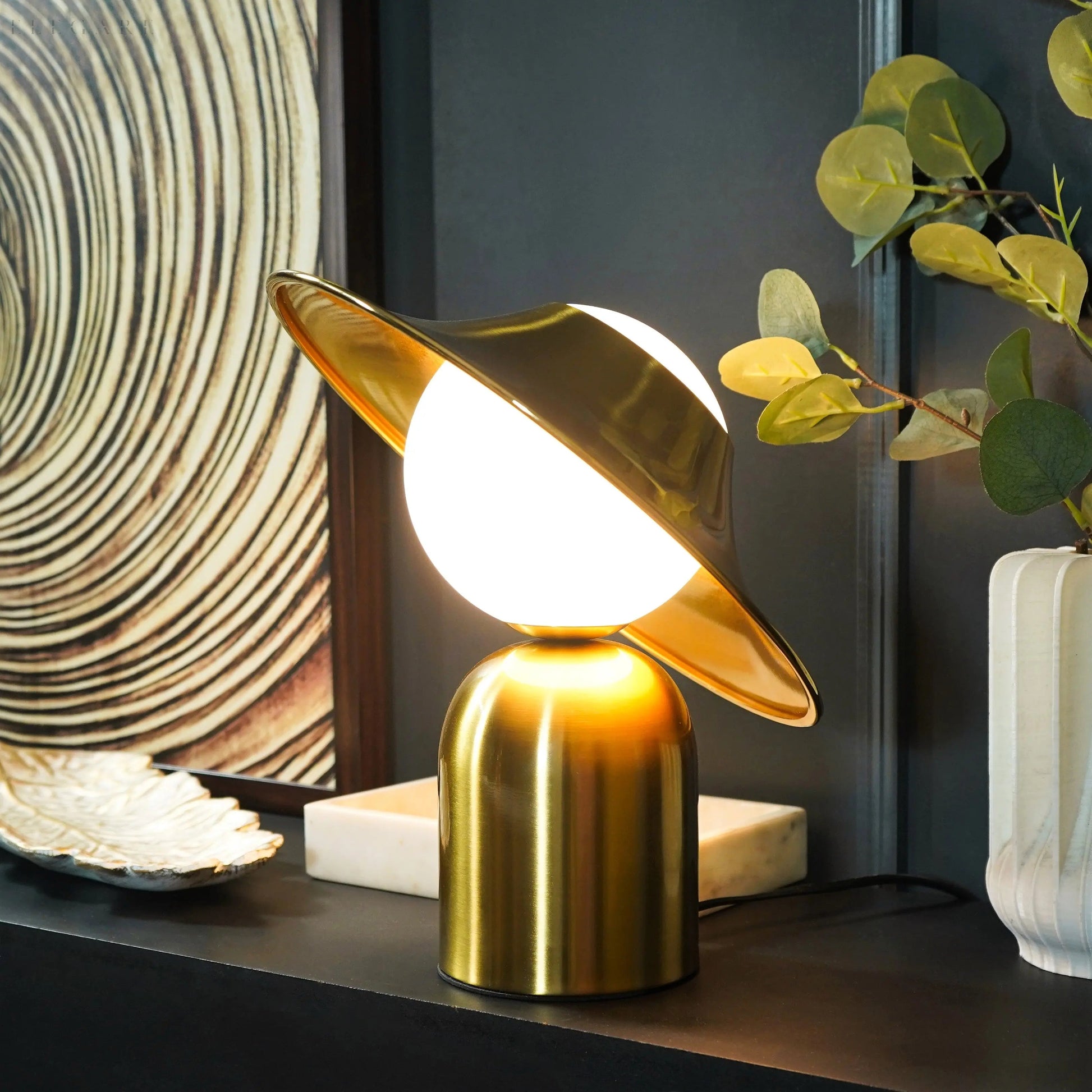 Luxury Gold LED Table Lamp Modern Scandinavian Style - Halri