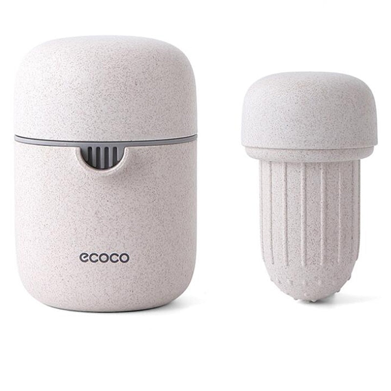 Compact Fresh Fruit Juice Extractor