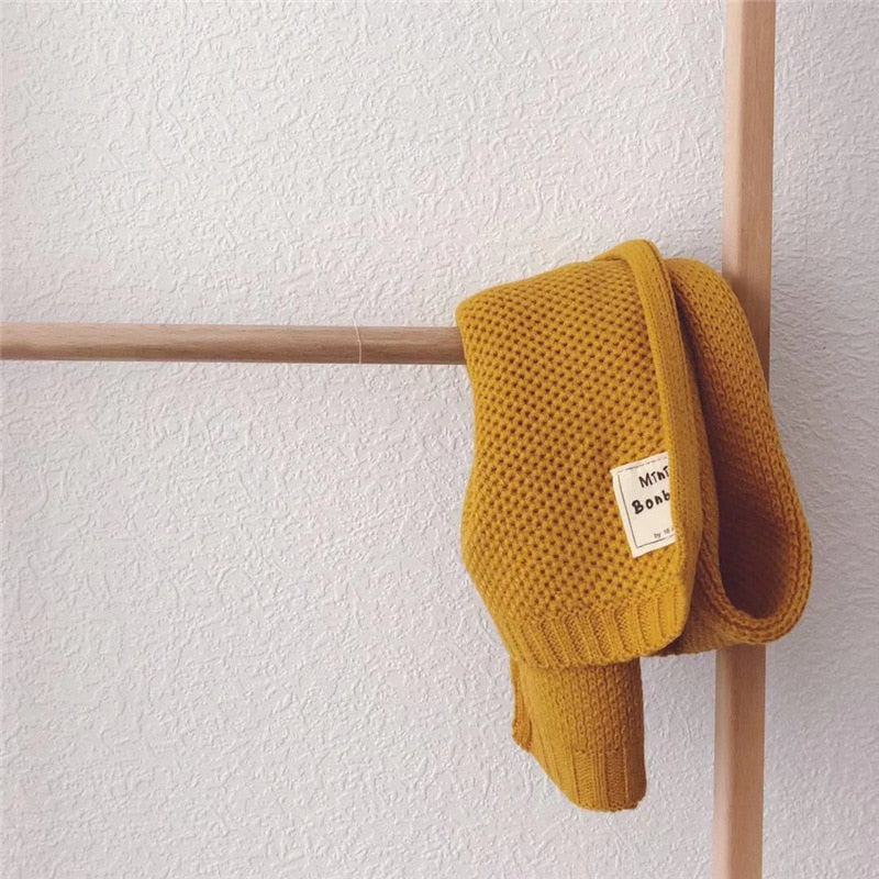 Cozy Childrens Knit Scarf - Halri