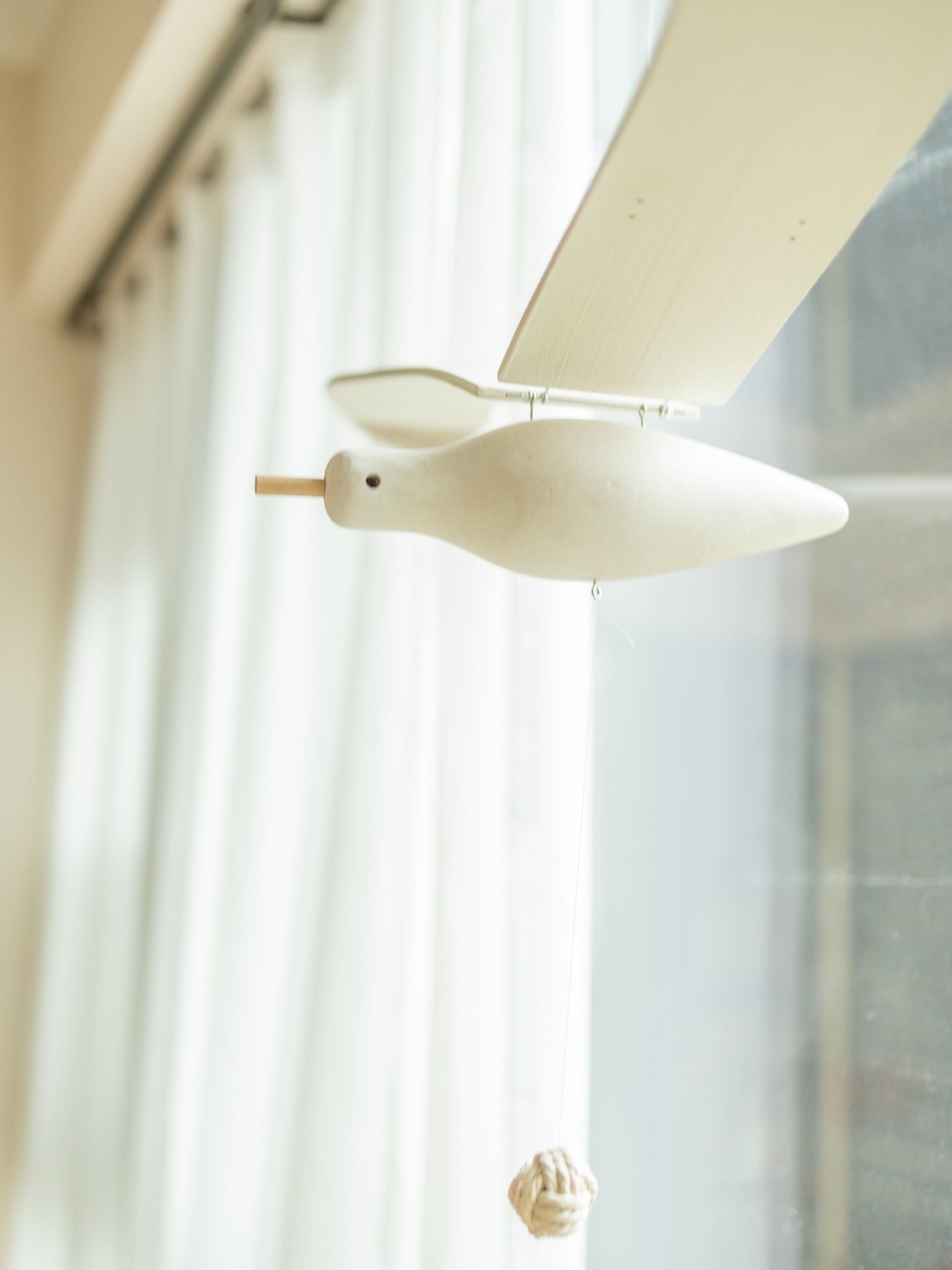 Beachy Wooden Seagull Decor Ornament