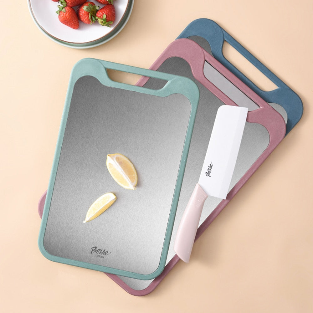 Versatile 2-in-1 Reversible Wooden Cutting Board - Halri
