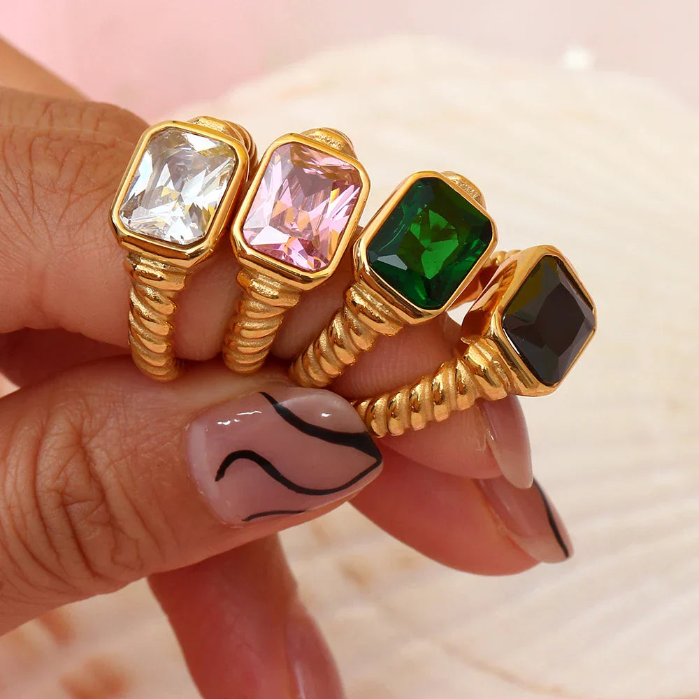 Bold Cross Stripe Diamond Baguette Ring - Halri