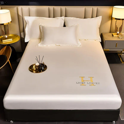 Soft Luxe Satin Duvet Cover with Glossy Finish